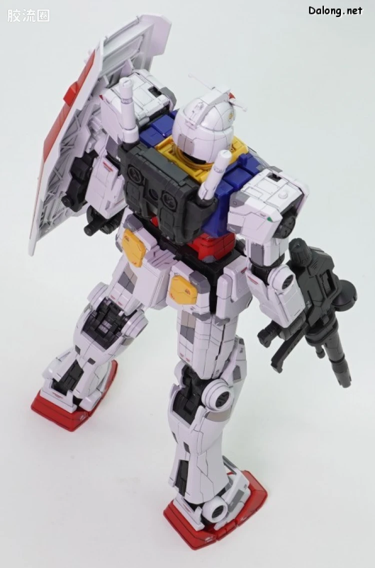 横滨高达工厂系列 1/100 RX-78F00 高达 - 图片
