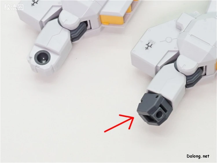HGUC 网络限定版 高达TR-1[海瑟斯雷] - 图片