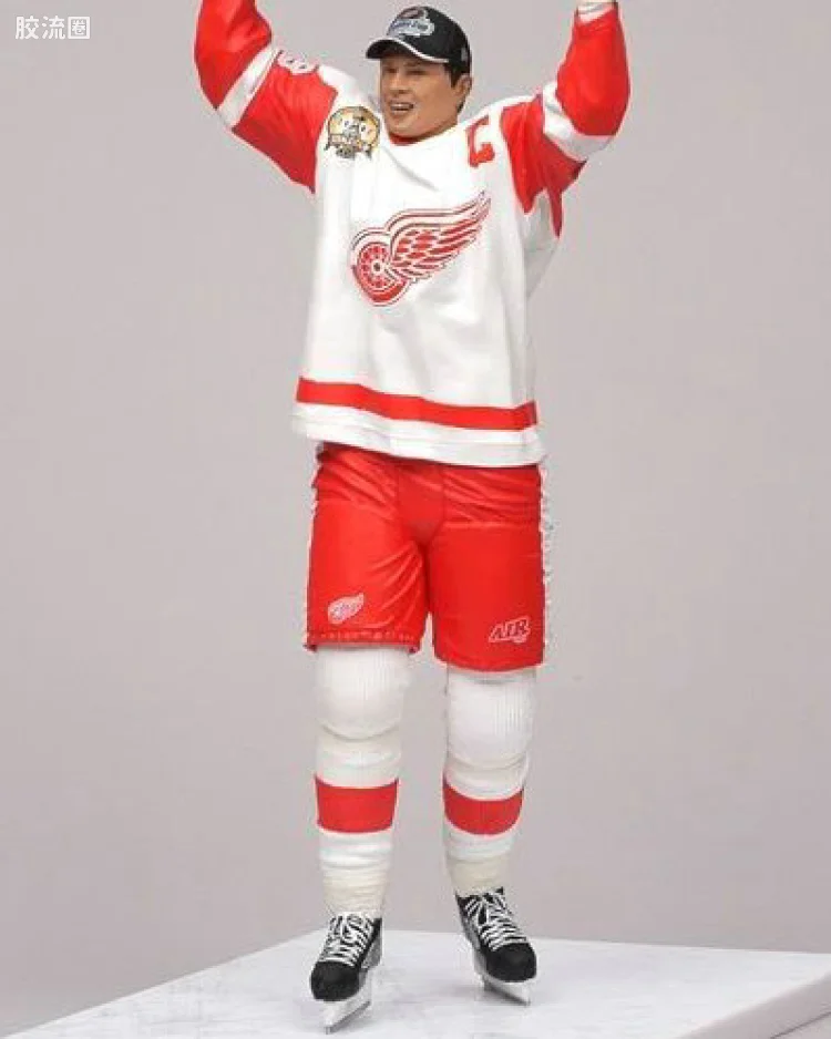 12-INCH STEVE YZERMAN 2