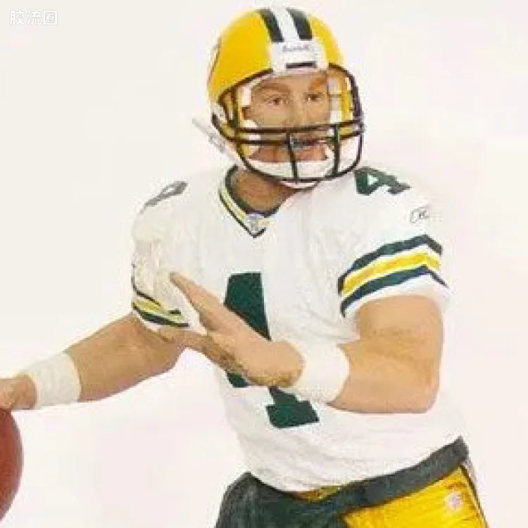 麦克法兰NFL美式足球系列玩具 12寸系列第2代 12-Inch BRETT FAVRE 2