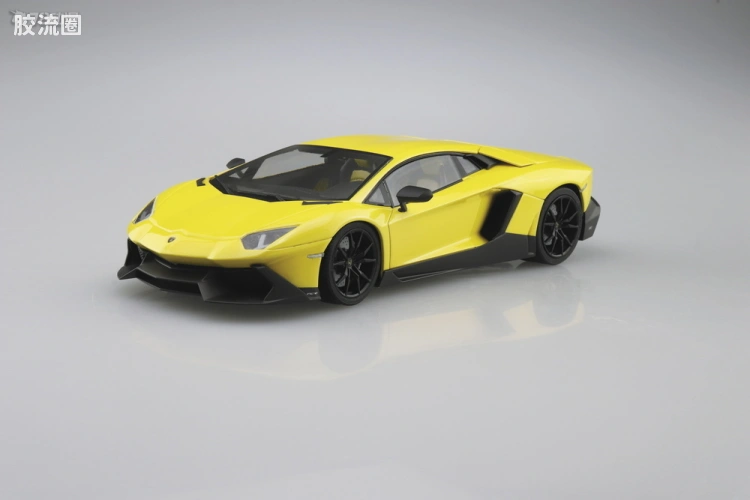 1/24 '13 Lamborghini Aventador 50º Anniversario