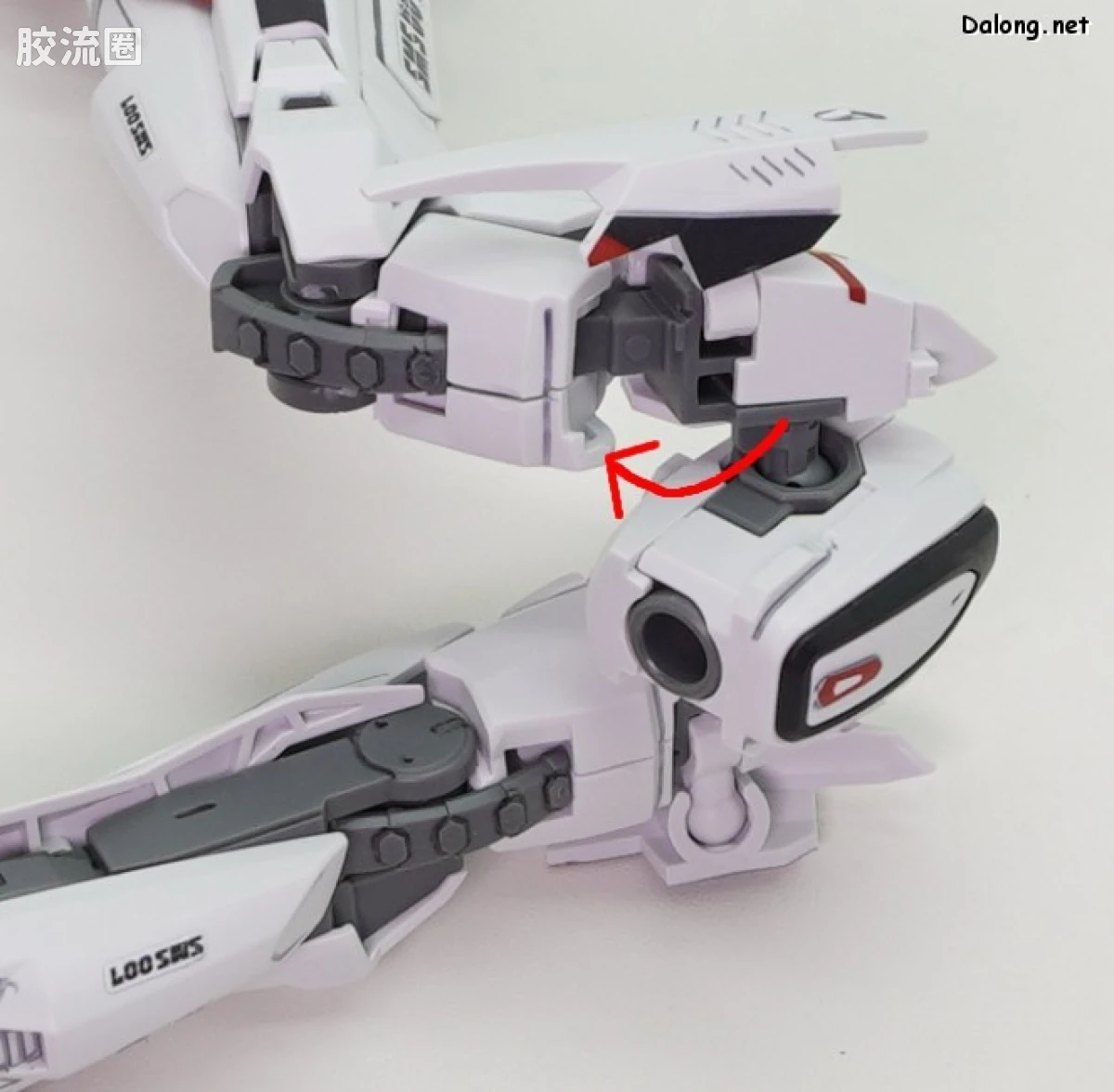 万代超时空要塞系列拼装模型 HG 1/100系列 VF-25F 弥赛亚女武神（早乙女阿尔特机） - 图片