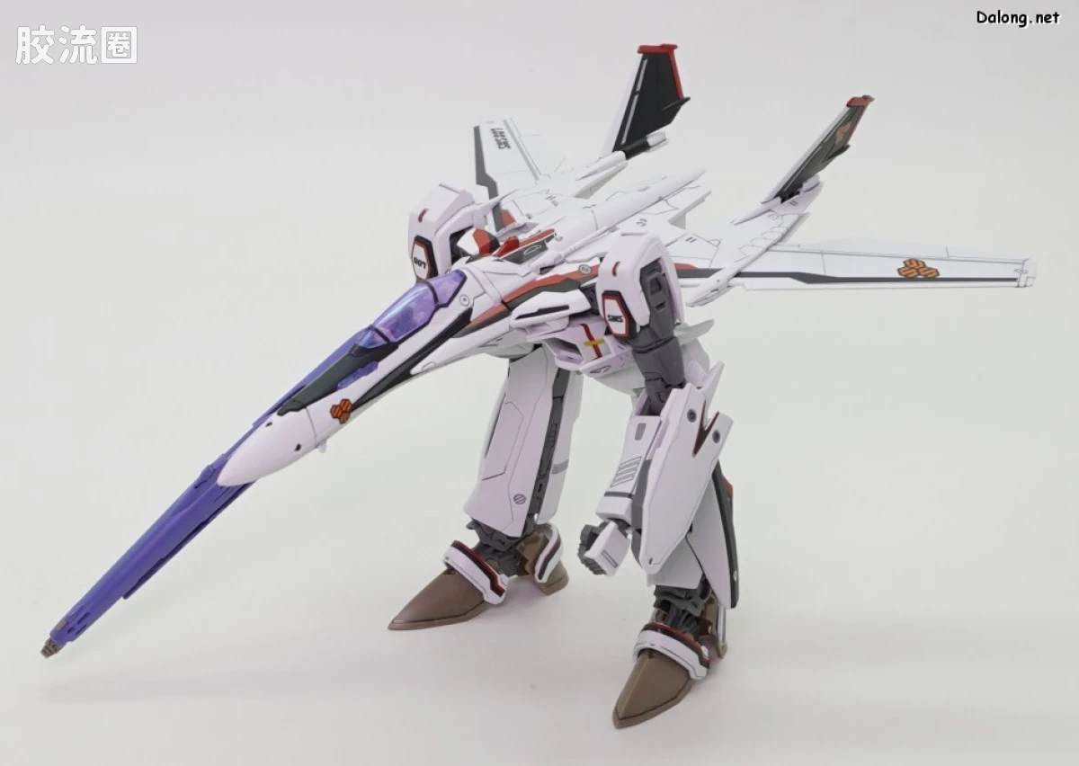 万代超时空要塞系列拼装模型 HG 1/100系列 VF-25F 弥赛亚女武神（早乙女阿尔特机） - 图片