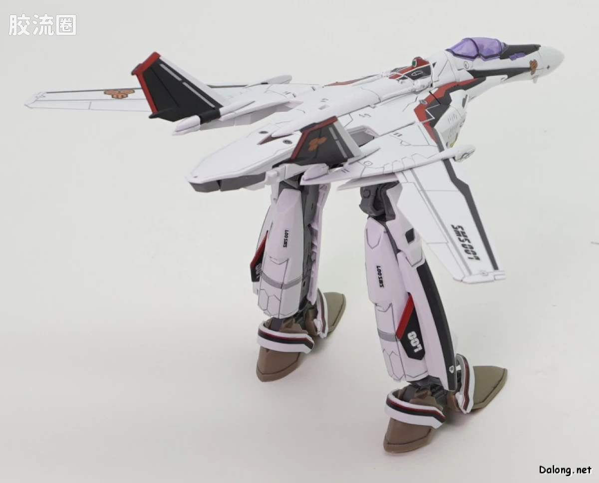 万代超时空要塞系列拼装模型 HG 1/100系列 VF-25F 弥赛亚女武神（早乙女阿尔特机） - 图片