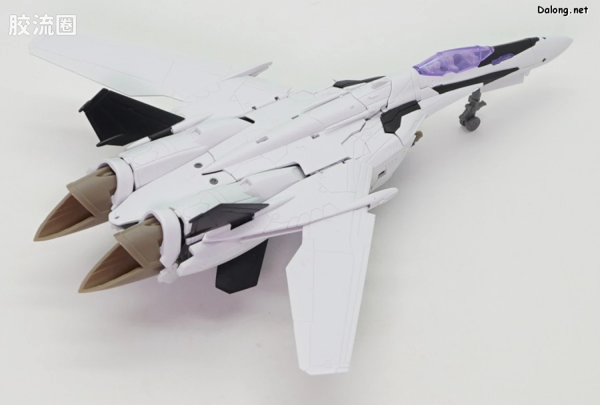 万代超时空要塞系列拼装模型 HG 1/100系列 VF-25F 弥赛亚女武神（早乙女阿尔特机） - 图片
