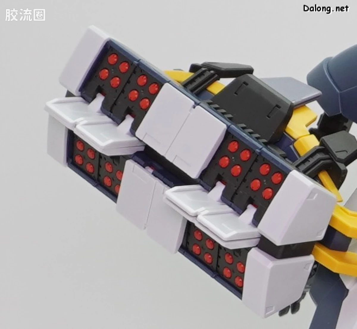 MG 网络限定版 沙漠高达EW(犰狳蜥蜴装备) - 图片