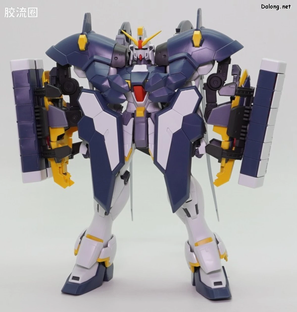 MG 网络限定版 沙漠高达EW(犰狳蜥蜴装备) - 图片