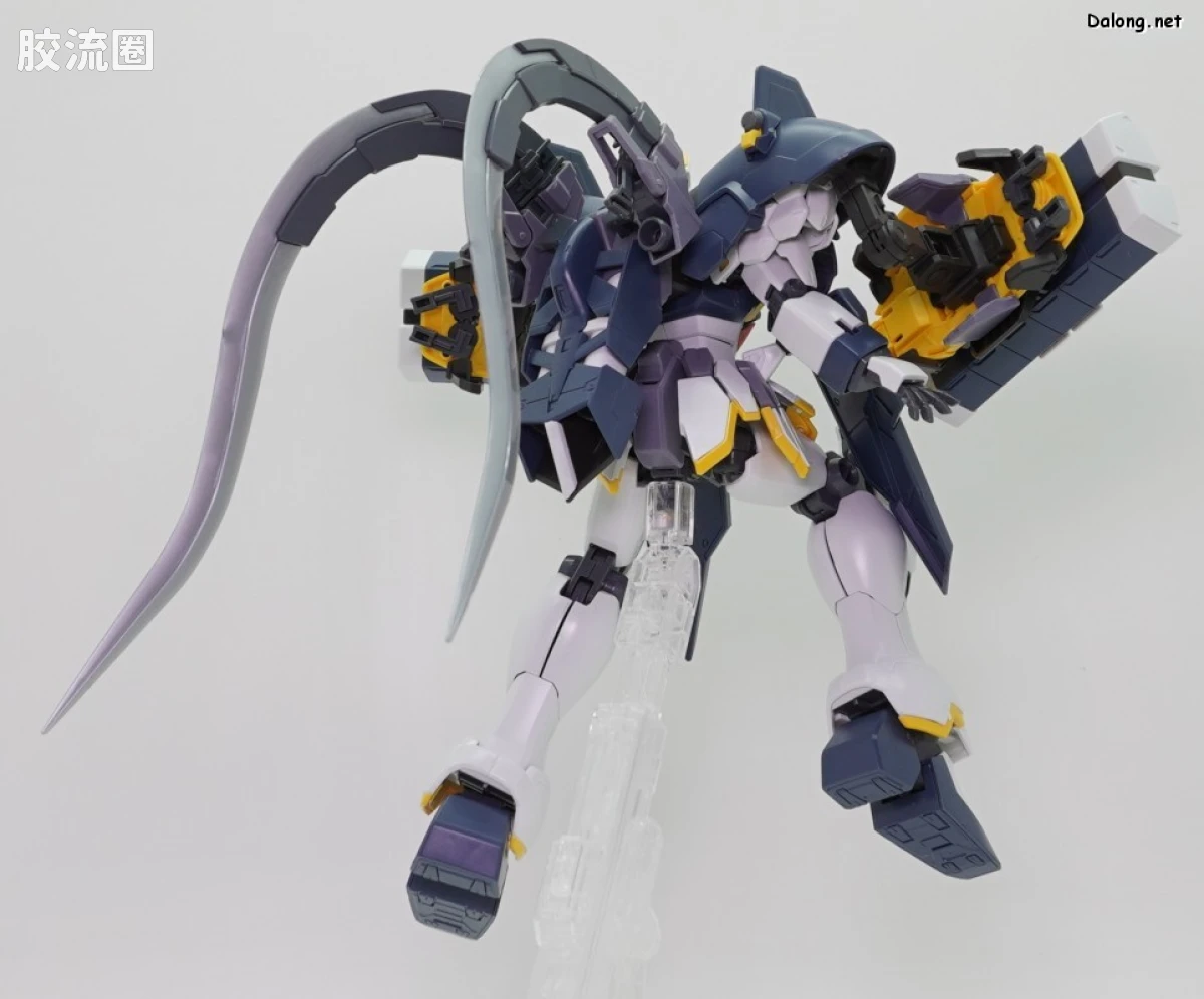 MG 网络限定版 沙漠高达EW(犰狳蜥蜴装备) - 图片