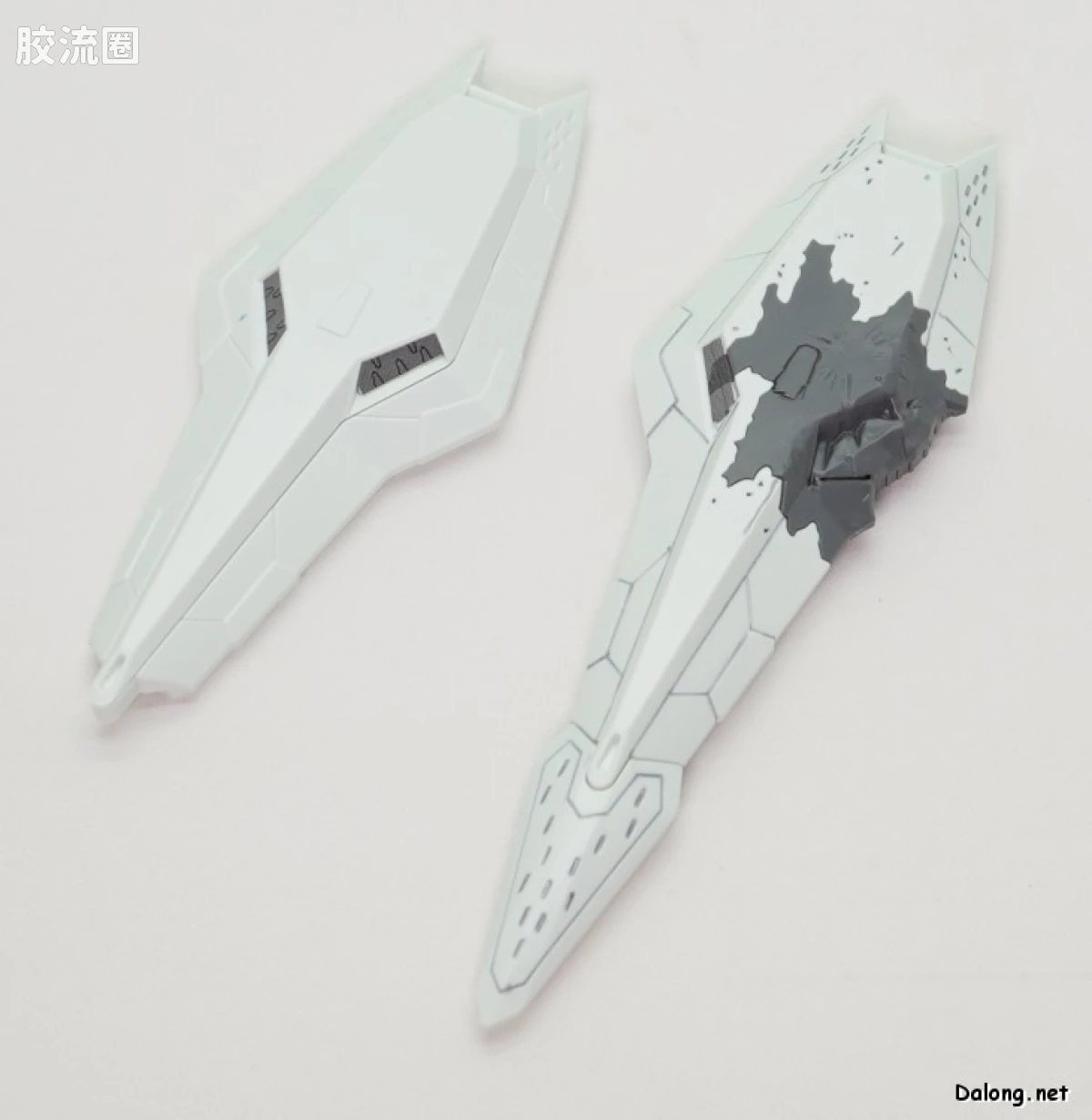 HGUC 普通版 RX-105 Ξ高达 (机动战士高达 闪光的哈萨维 喀耳刻的魔女) - 图片