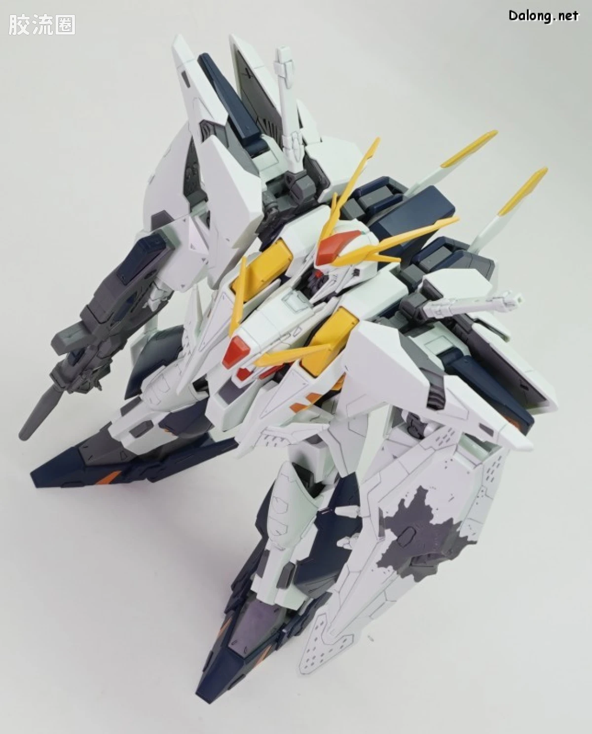 HGUC 普通版 RX-105 Ξ高达 (机动战士高达 闪光的哈萨维 喀耳刻的魔女) - 图片