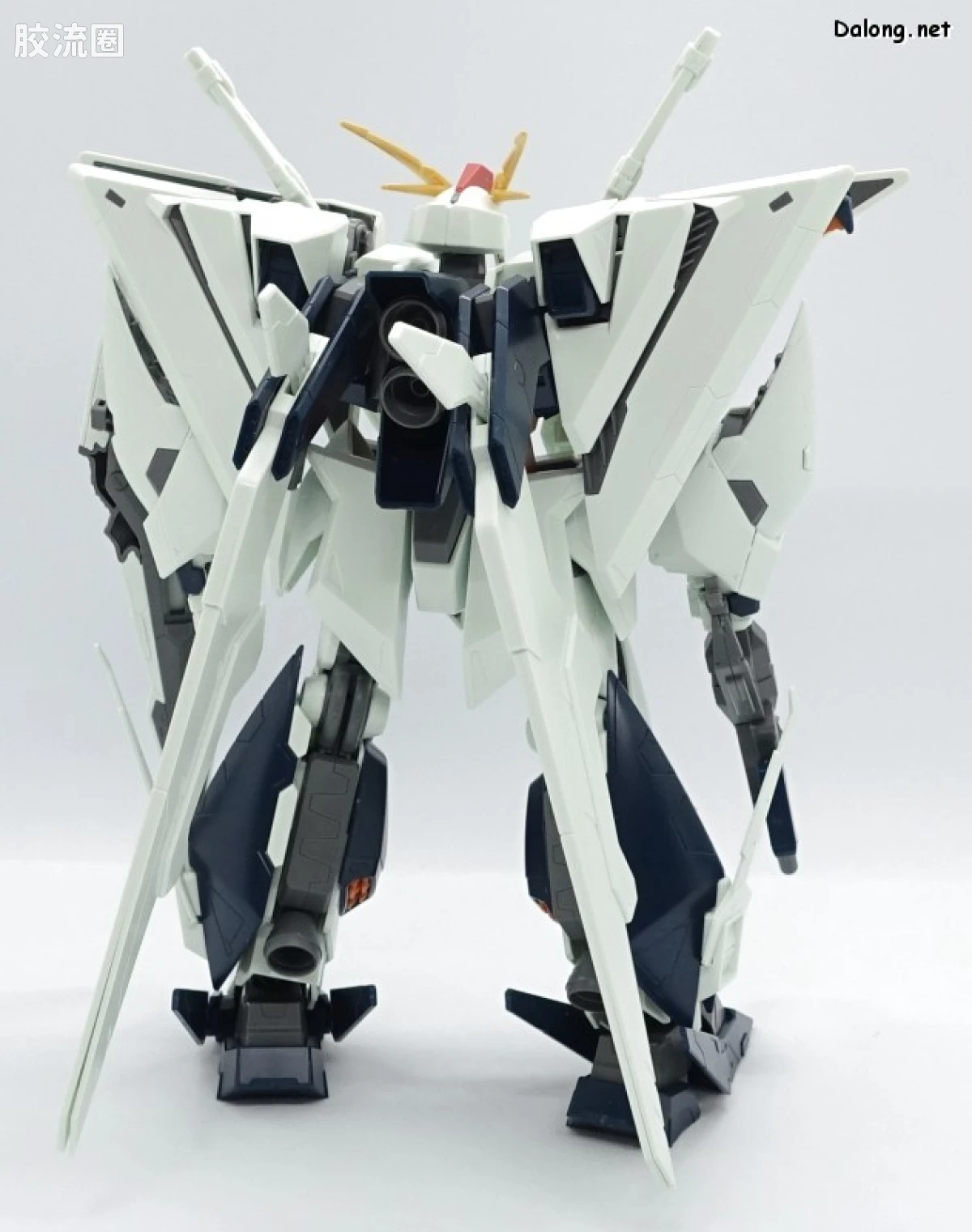 HGUC 普通版 RX-105 Ξ高达 (机动战士高达 闪光的哈萨维 喀耳刻的魔女) - 图片