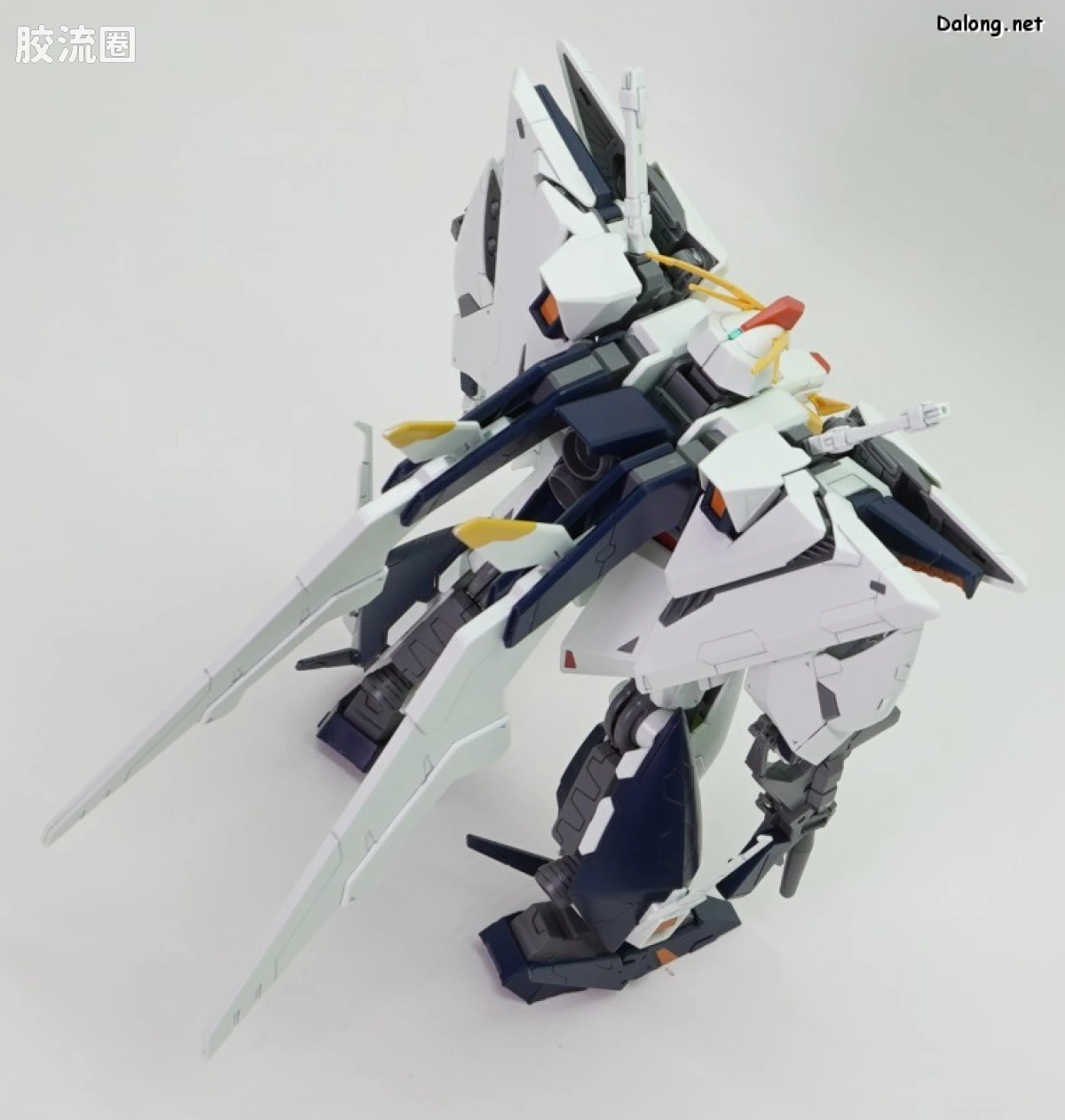 HGUC 普通版 RX-105 Ξ高达 (机动战士高达 闪光的哈萨维 喀耳刻的魔女) - 图片