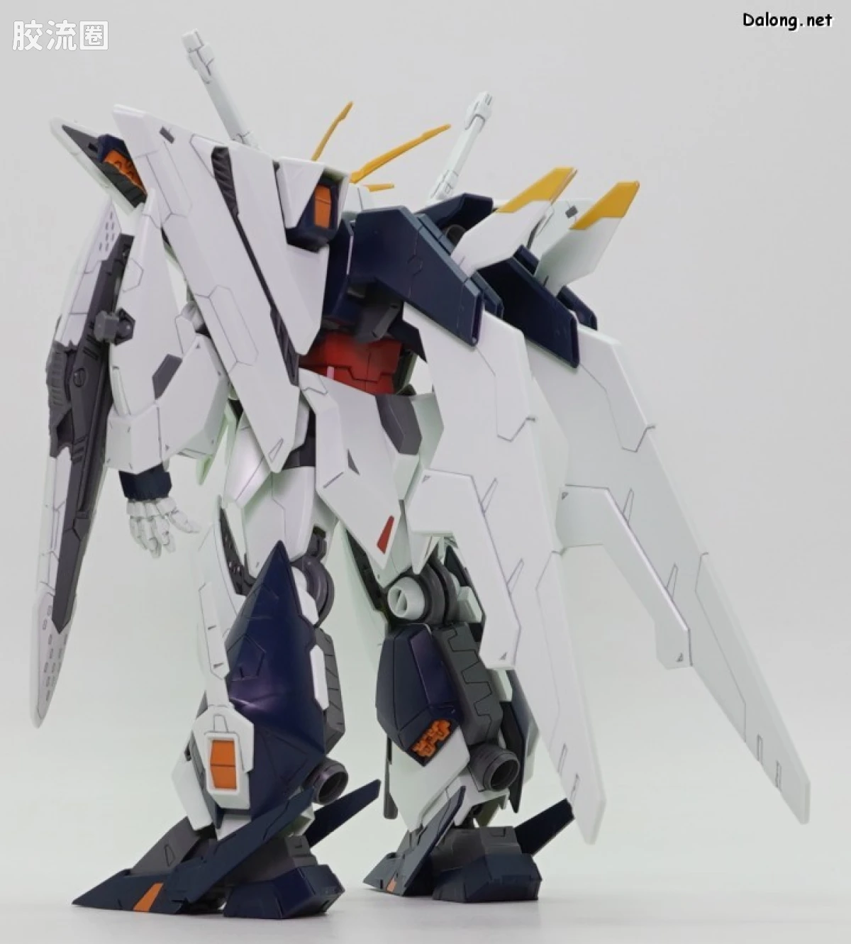 HGUC 普通版 RX-105 Ξ高达 (机动战士高达 闪光的哈萨维 喀耳刻的魔女) - 图片
