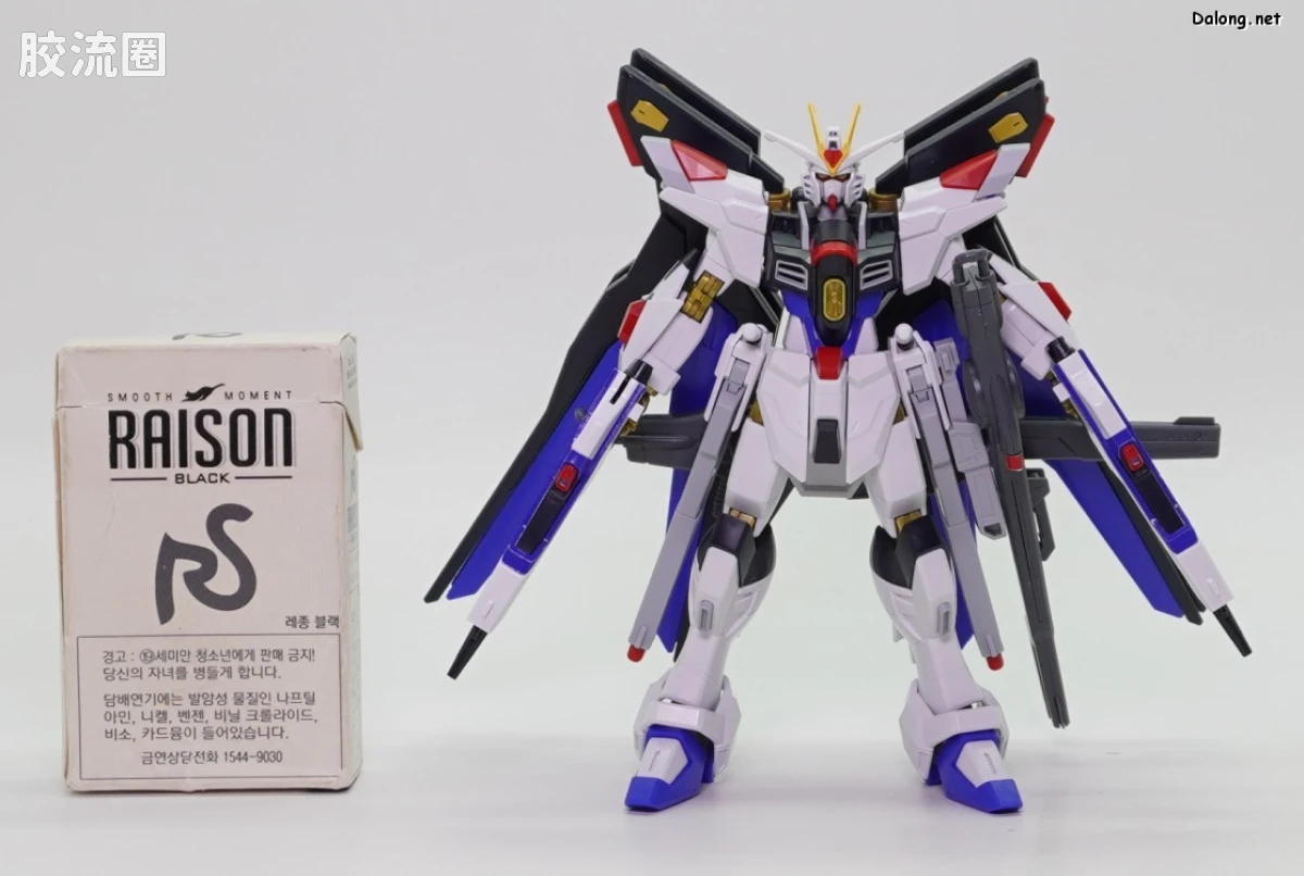 HGUC 网络限定版 强袭自由高达二式&光之翼特效件套装 - 图片