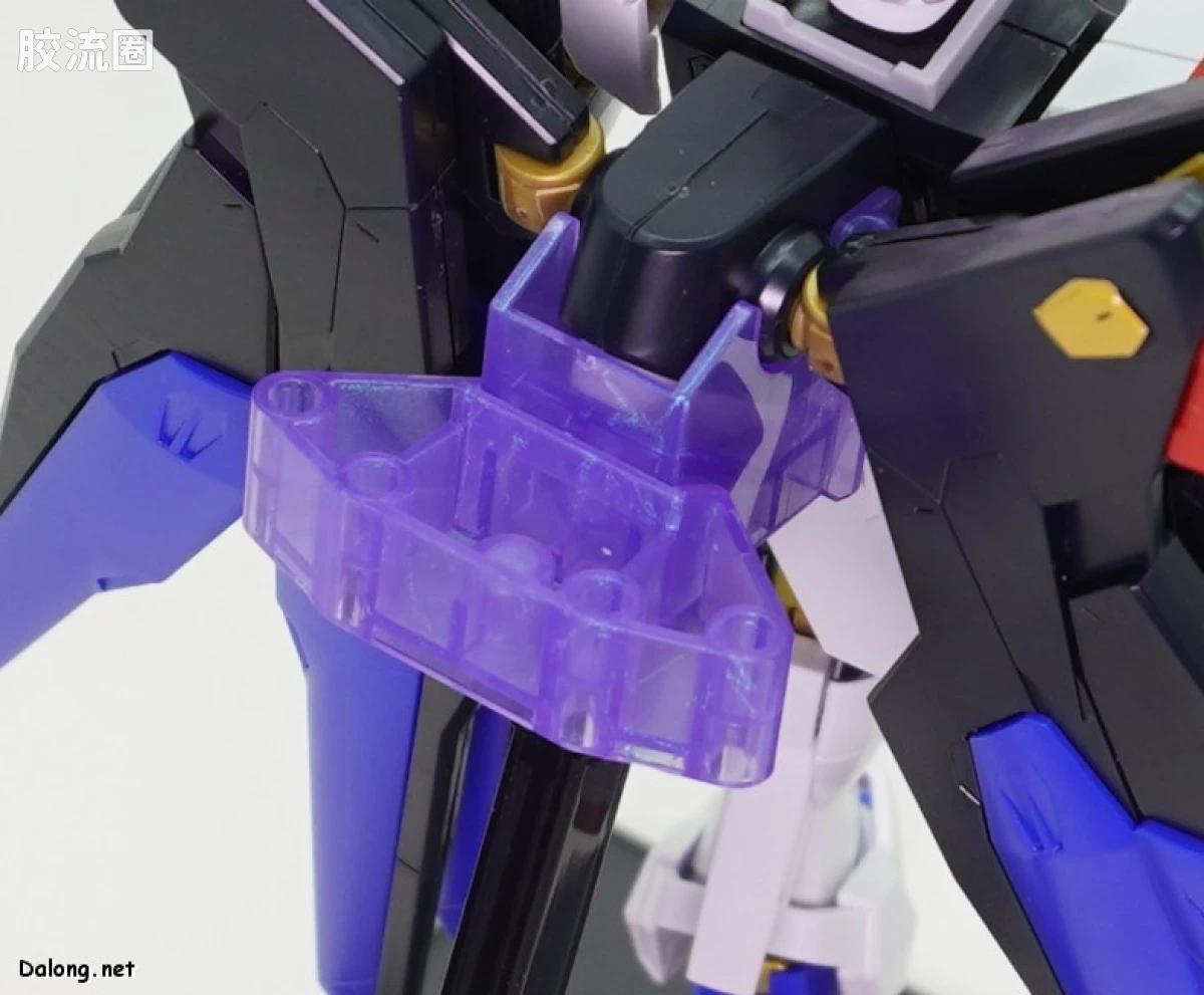 HGUC 网络限定版 强袭自由高达二式&光之翼特效件套装 - 图片