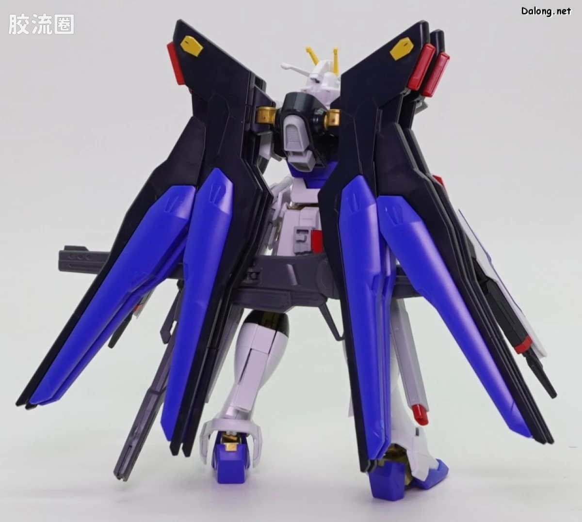 HGUC 网络限定版 强袭自由高达二式&光之翼特效件套装 - 图片