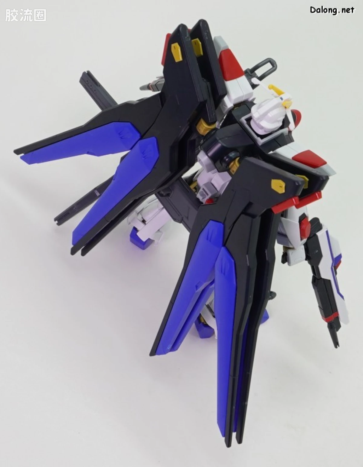 HGUC 网络限定版 强袭自由高达二式&光之翼特效件套装 - 图片