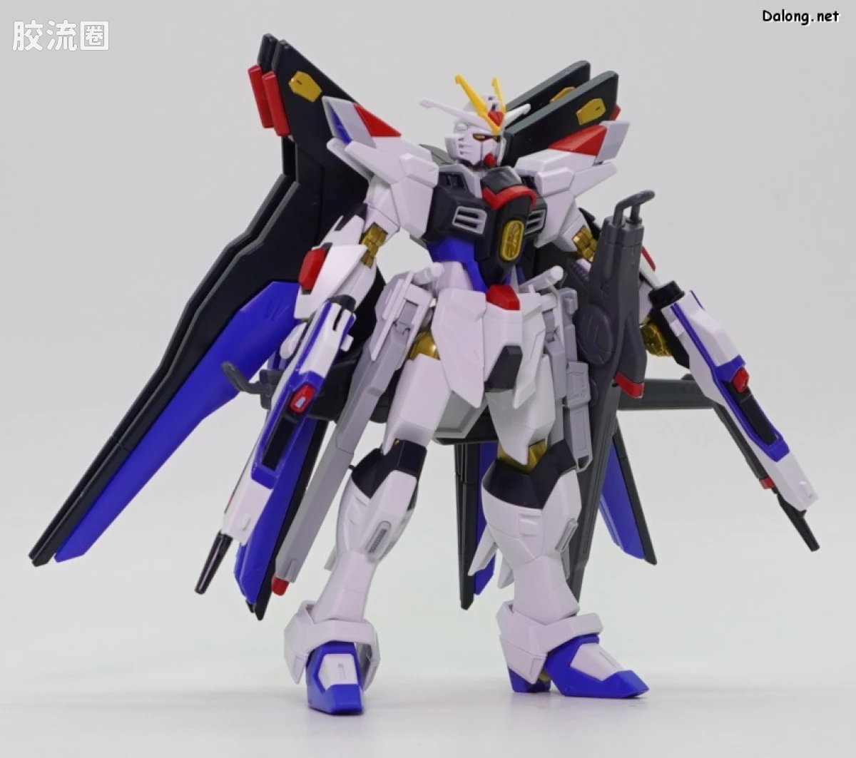 HGUC 网络限定版 强袭自由高达二式&光之翼特效件套装 - 图片