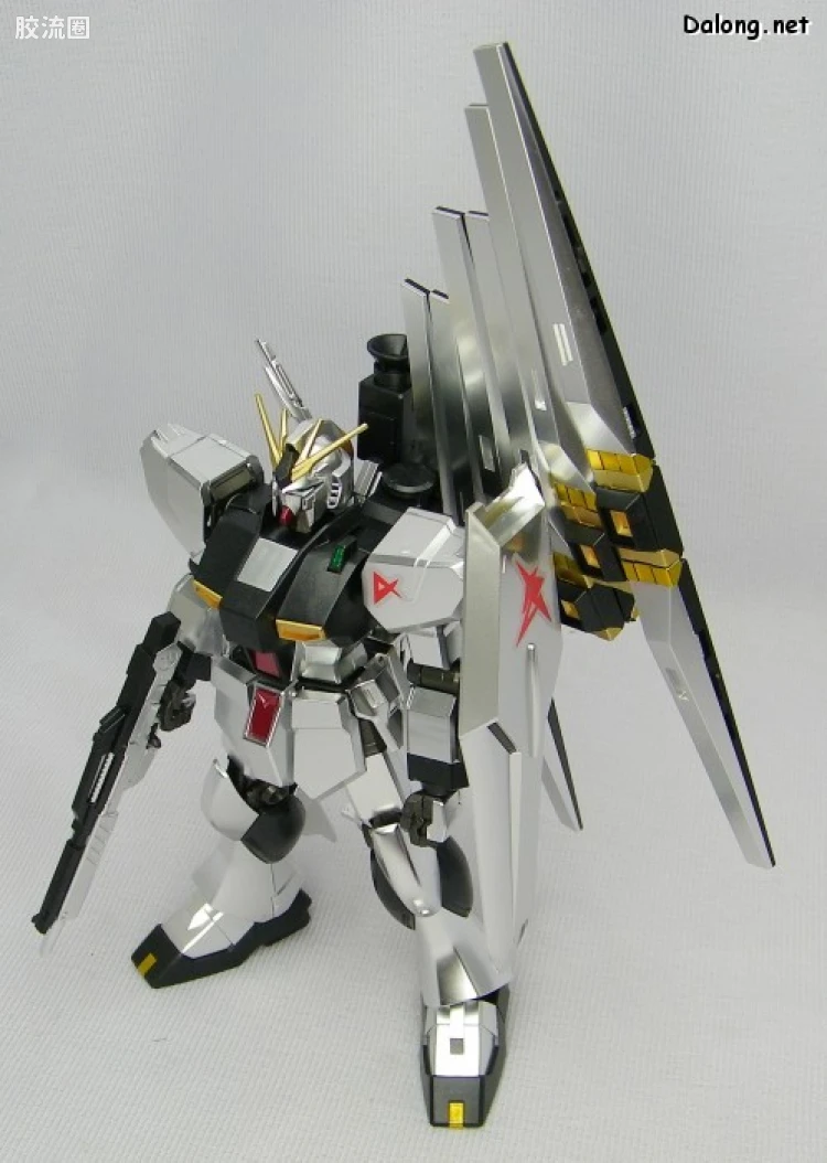 HGUC 特别版 ν高达 金属涂层Ver. - 图片