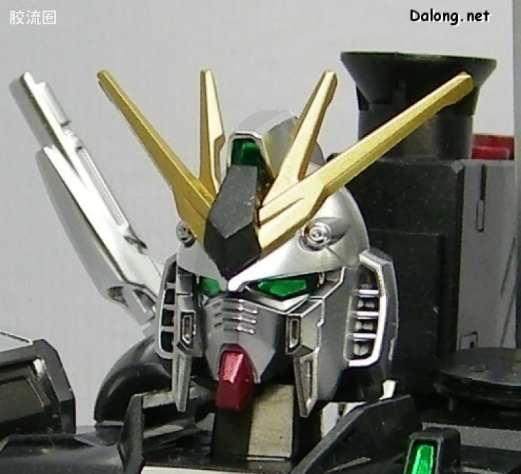 HGUC 特别版 ν高达 金属涂层Ver. - 图片