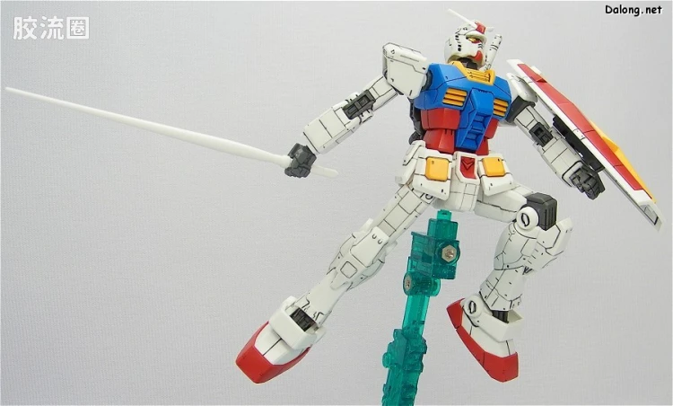 HGUC HG 30周年纪念版 (非HGUC) RX-78-2 高达 Ver.G30th - 图片