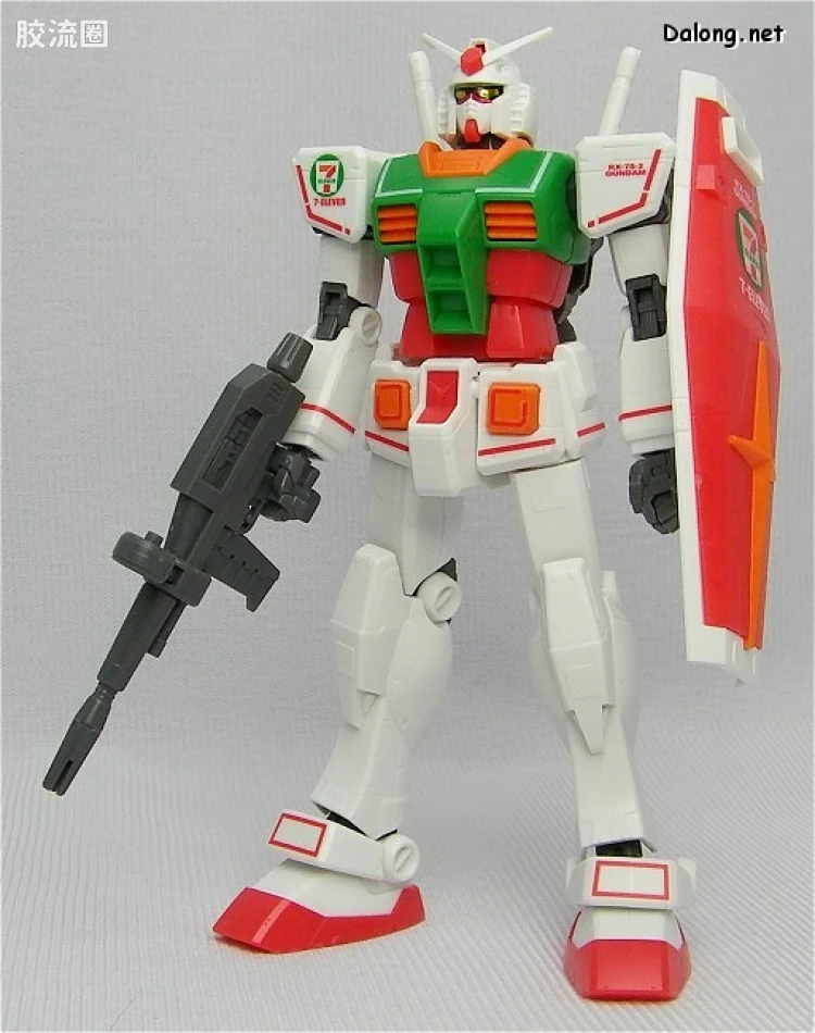 HGUC HG 30周年纪念版 (非HGUC) RX-78-2 高达 Ver.G30th 7-11配色 - 图片