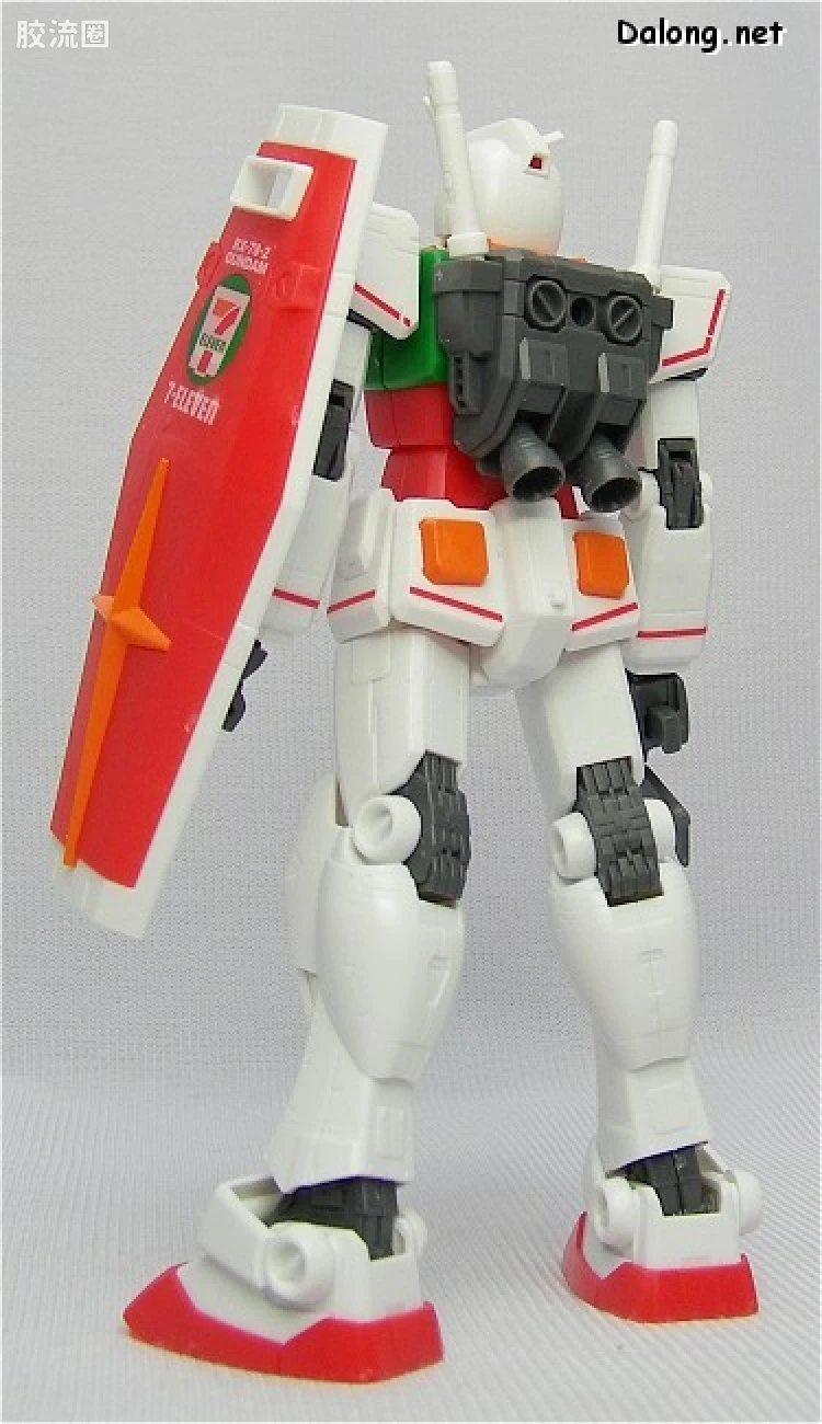 HGUC HG 30周年纪念版 (非HGUC) RX-78-2 高达 Ver.G30th 7-11配色 - 图片