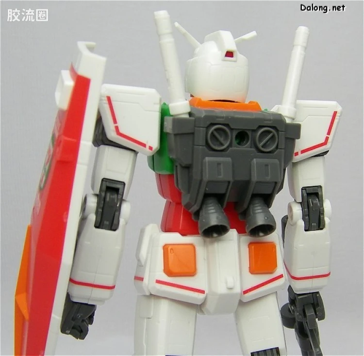 HGUC HG 30周年纪念版 (非HGUC) RX-78-2 高达 Ver.G30th 7-11配色 - 图片