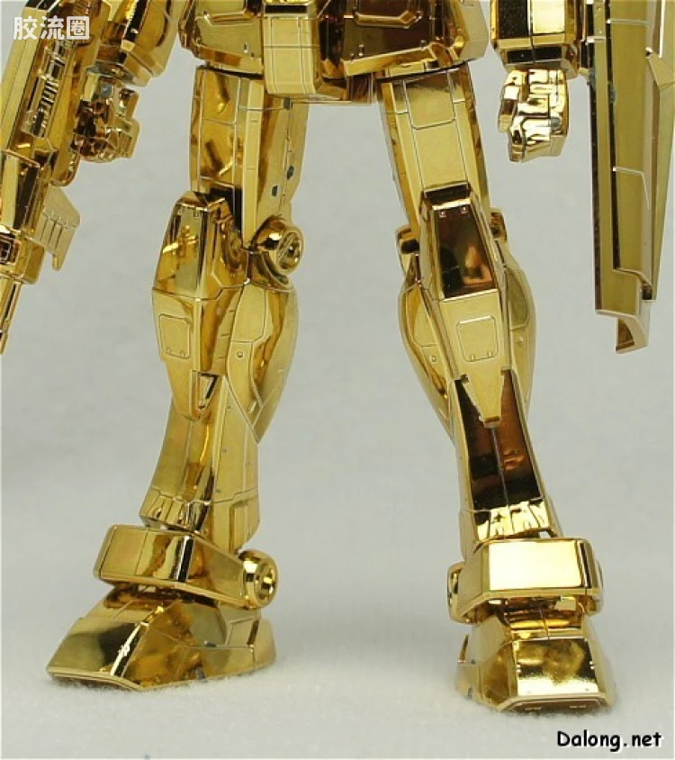 HGUC HG 30周年纪念版 (非HGUC) RX-78-2 高达 Ver.G30th 珍藏金色Ver. - 图片