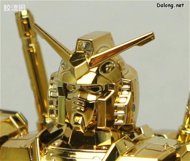 HGUC HG 30周年纪念版 (非HGUC) RX-78-2 高达 Ver.G30th 珍藏金色Ver. - 图片