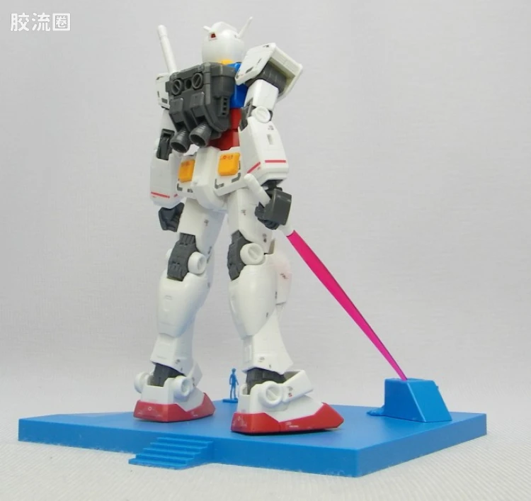 HGUC HG 30周年纪念版 (非HGUC) RX-78-2 高达 Ver.G30th (RG1/1高达计划) - 图片