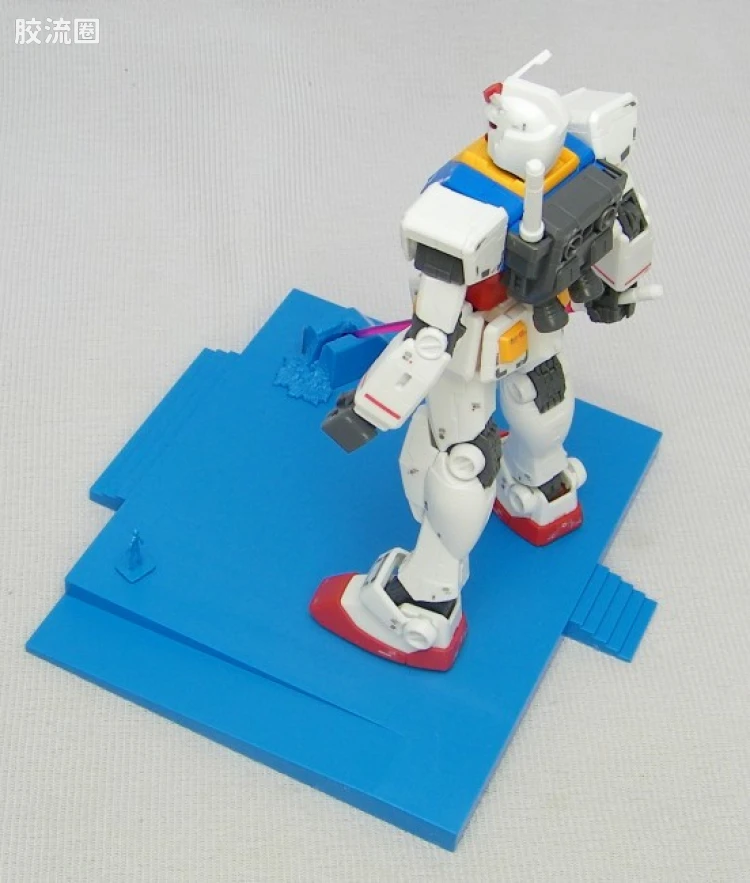 HGUC HG 30周年纪念版 (非HGUC) RX-78-2 高达 Ver.G30th (RG1/1高达计划) - 图片