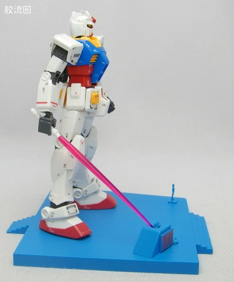 HGUC HG 30周年纪念版 (非HGUC) RX-78-2 高达 Ver.G30th (RG1/1高达计划) - 图片