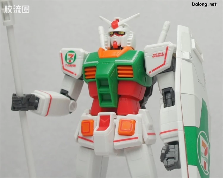 HGUC HG 30周年纪念版 (非HGUC) RX-78-2 高达 Ver.G30th 7-11配色 ver.1.5 - 图片