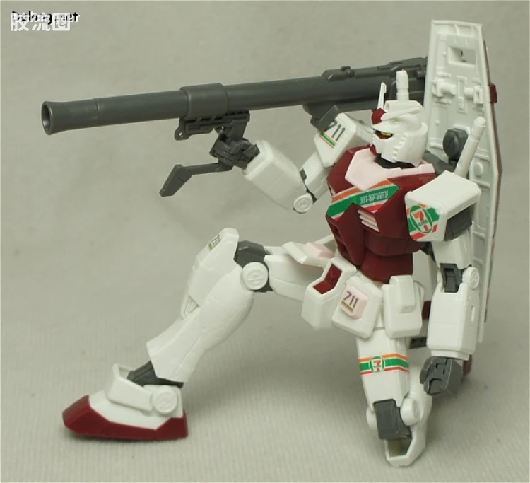 HGUC HG 30周年纪念版 (非HGUC) RX-78-2 高达 Ver.G30th Ver.GFT 7-11配色 - 图片