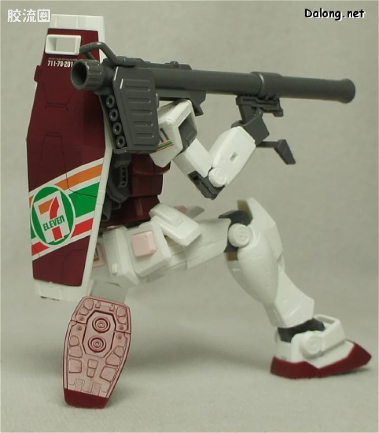 HGUC HG 30周年纪念版 (非HGUC) RX-78-2 高达 Ver.G30th Ver.GFT 7-11配色 - 图片