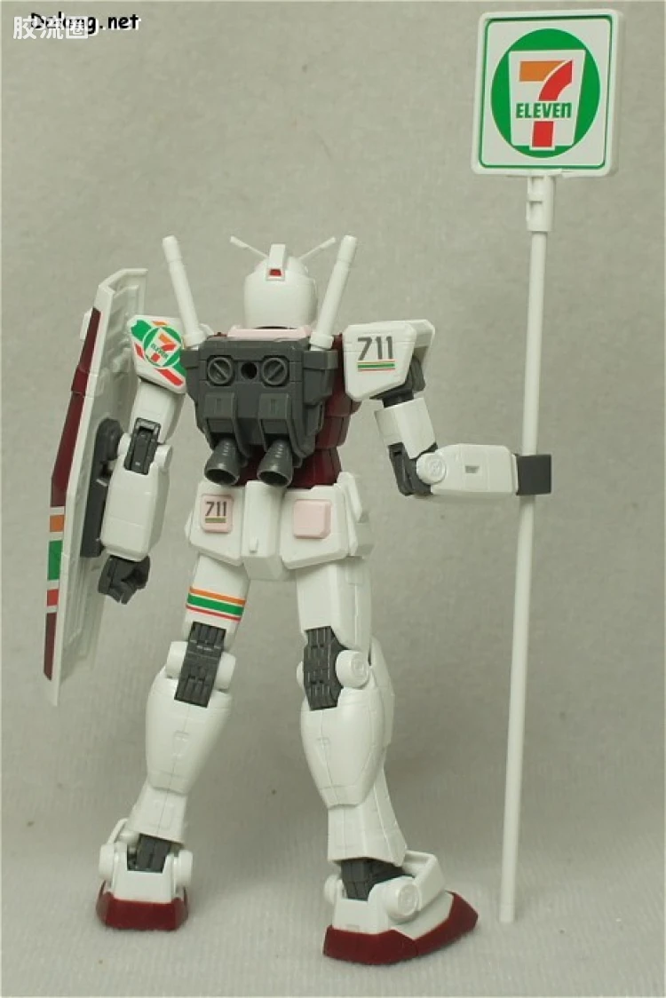 HGUC HG 30周年纪念版 (非HGUC) RX-78-2 高达 Ver.G30th Ver.GFT 7-11配色 - 图片