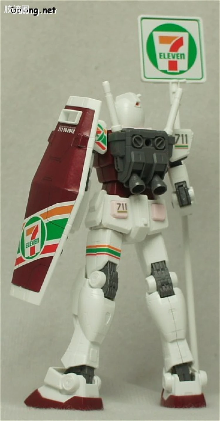 HGUC HG 30周年纪念版 (非HGUC) RX-78-2 高达 Ver.G30th Ver.GFT 7-11配色 - 图片