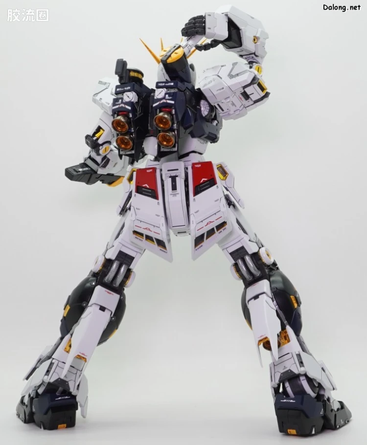 PG Unleashed RX-93 ν高达 - 图片