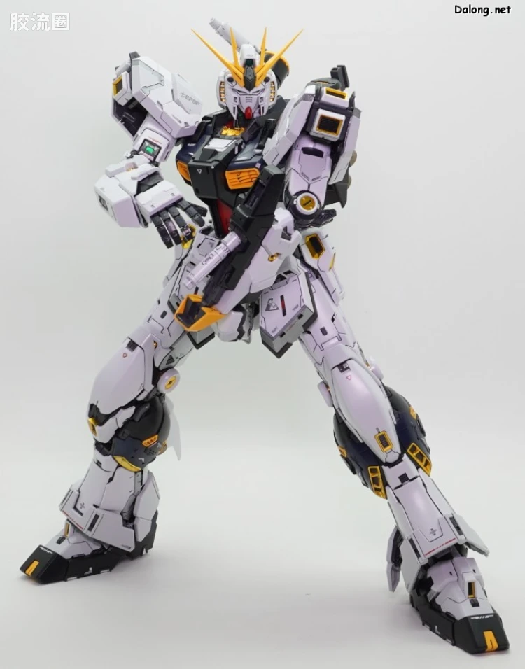PG Unleashed RX-93 ν高达 - 图片