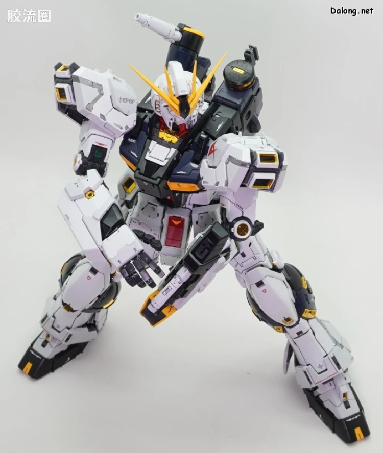 PG Unleashed RX-93 ν高达 - 图片