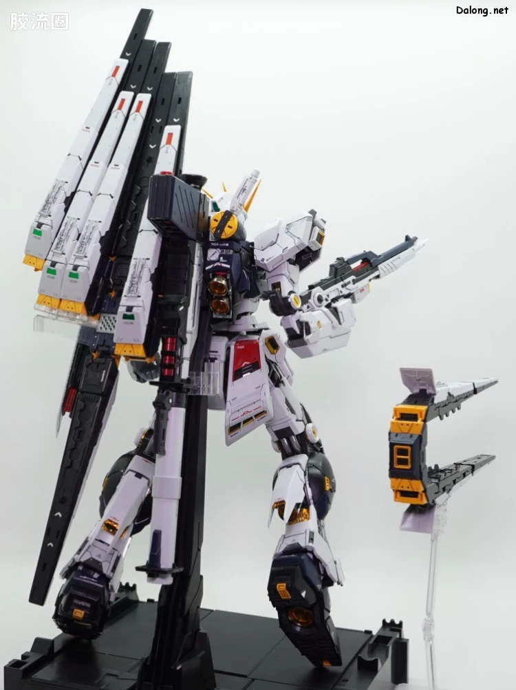 PG Unleashed RX-93 ν高达 - 图片