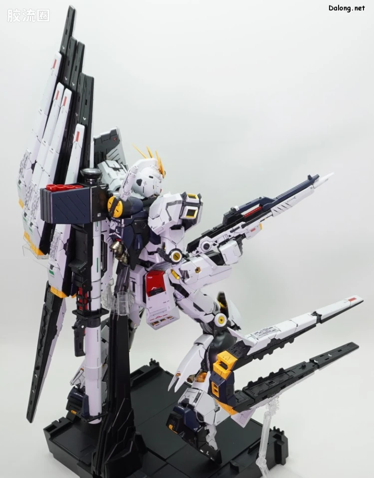 PG Unleashed RX-93 ν高达 - 图片