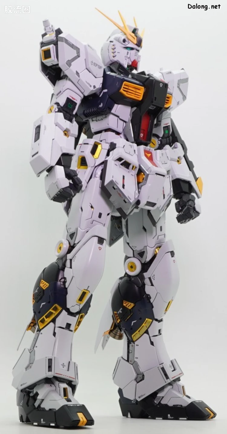 PG Unleashed RX-93 ν高达 - 图片