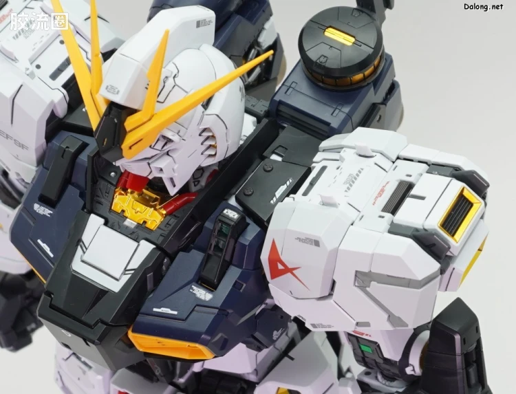PG Unleashed RX-93 ν高达 - 图片