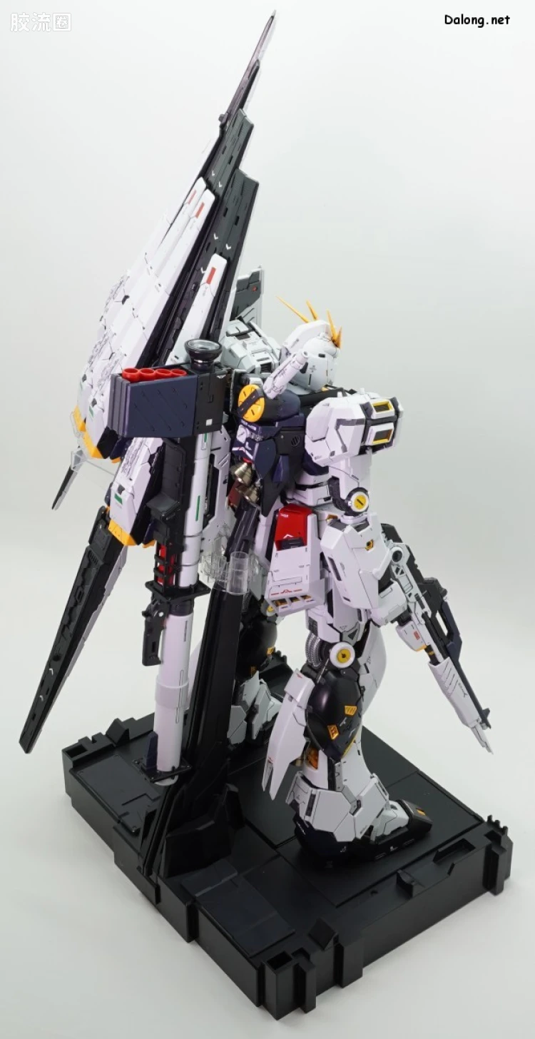 PG Unleashed RX-93 ν高达 - 图片