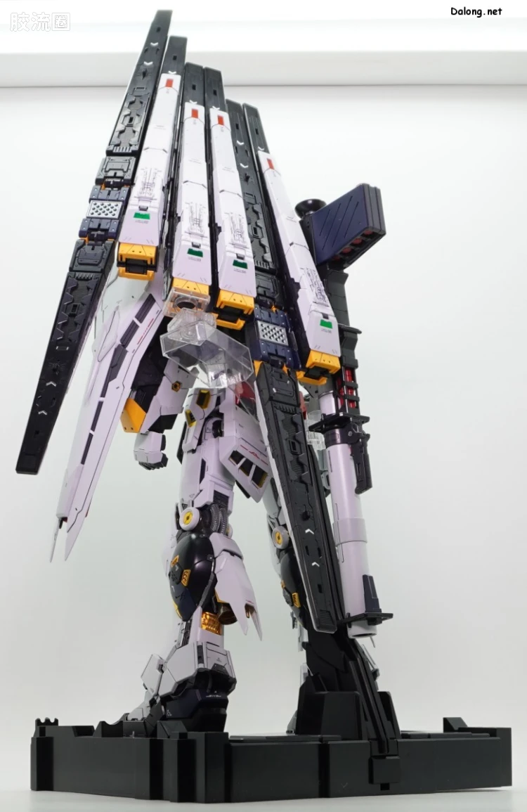 PG Unleashed RX-93 ν高达 - 图片