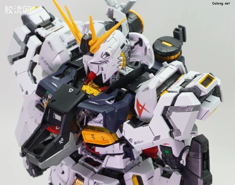 PG Unleashed RX-93 ν高达 - 图片