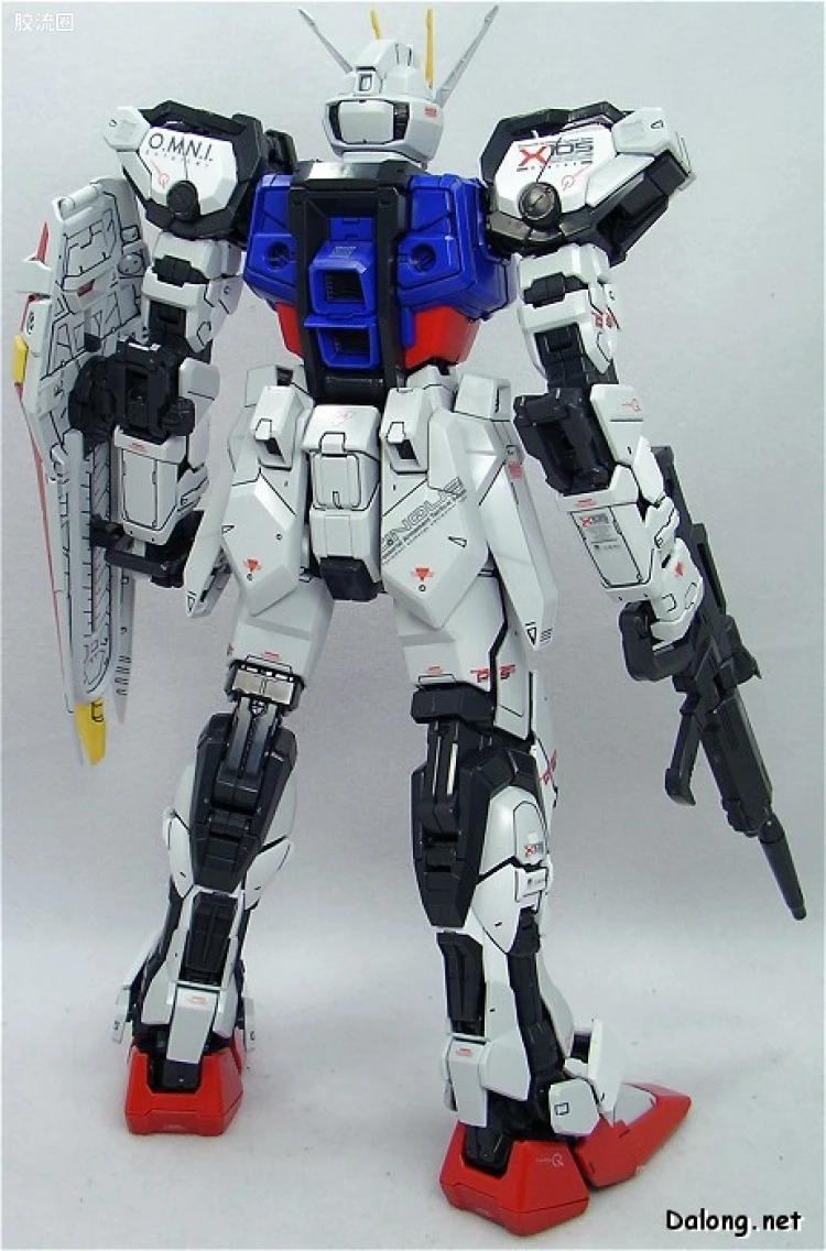 PG 普通版 GAT-X105 强袭高达 - 图片