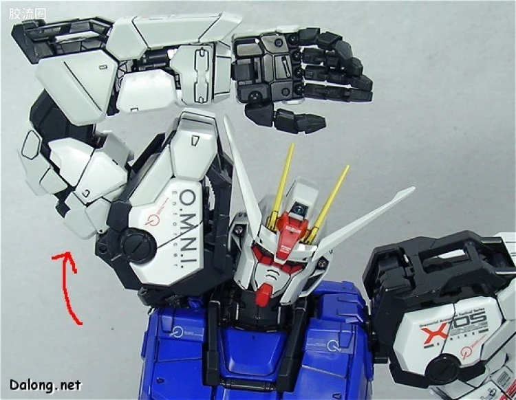 PG 普通版 GAT-X105 强袭高达 - 图片
